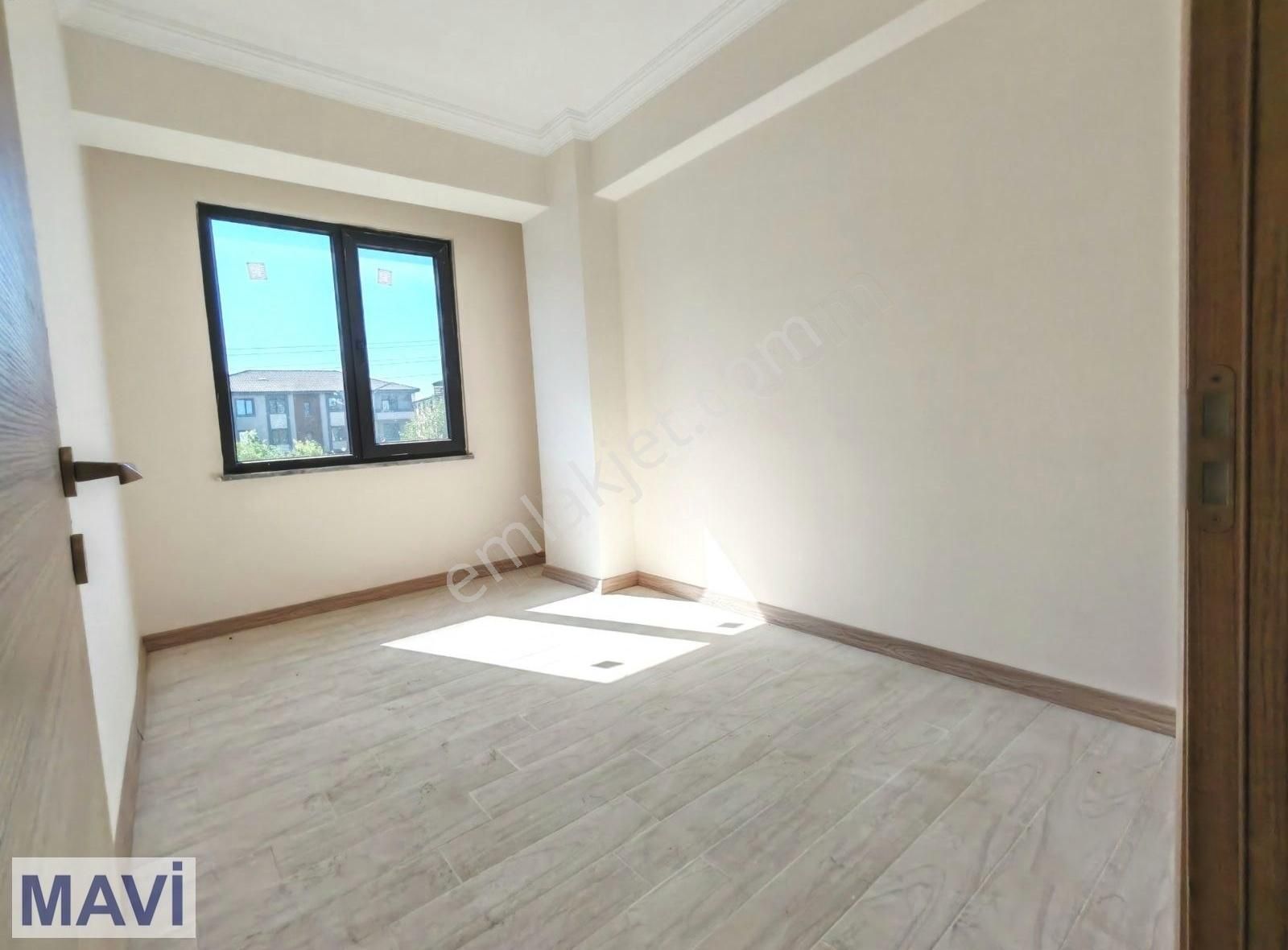 Aziziye'de Havuz Cephe Arakat Yerden Isıtma 2+1sıfır Daire Remax - Görsel 22