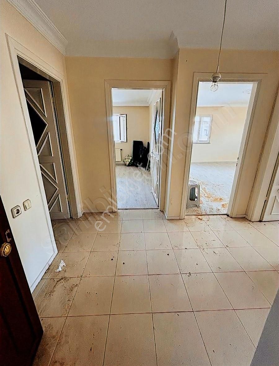 Orient Emlak'tan Avcılar Cihangir Mahallesi'nde Kiralık Daire