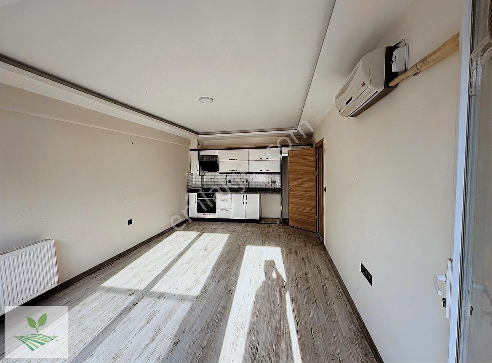 İzmir Bergama Atatürk Mah.satılık 2+1 Doğalgazlı,asansörlü Daire