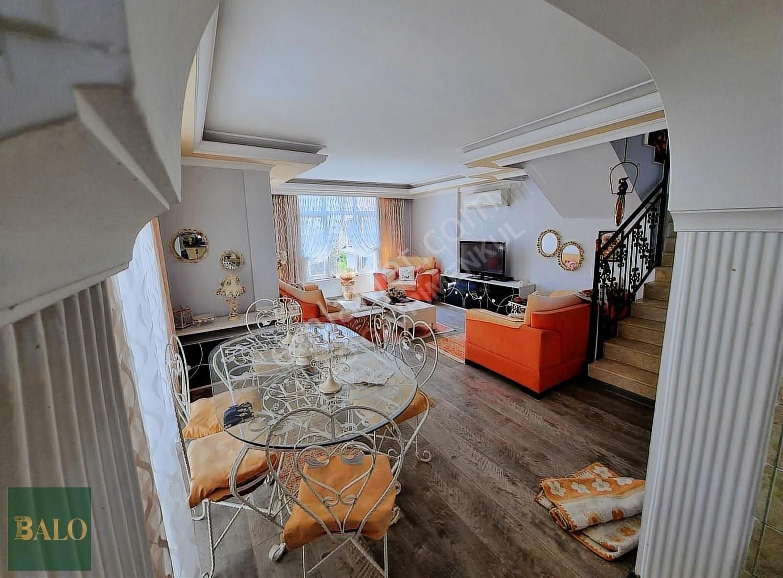 Lara Kundu Turizm Yolunda Havuzlu Villa - Görsel 5