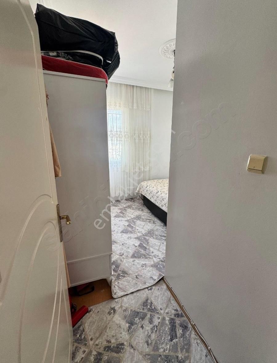 Seyran Emlaktan Merkezi Konumda Satılık 3+1 Uygun Daire