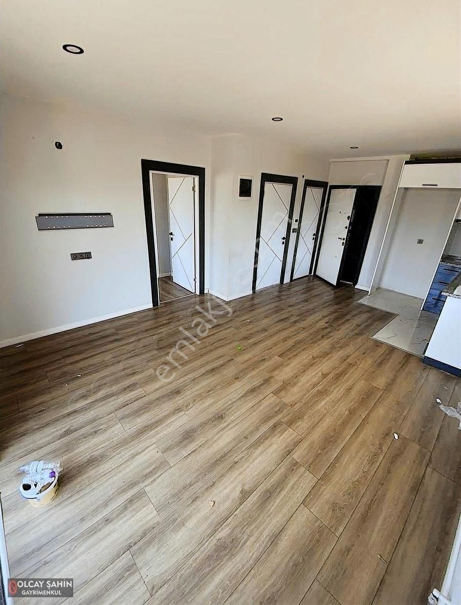 Demirel Mh. Tramvaya Adım Mesafe Ebeveyn Banyolu 1+1 Giriş - Görsel 9