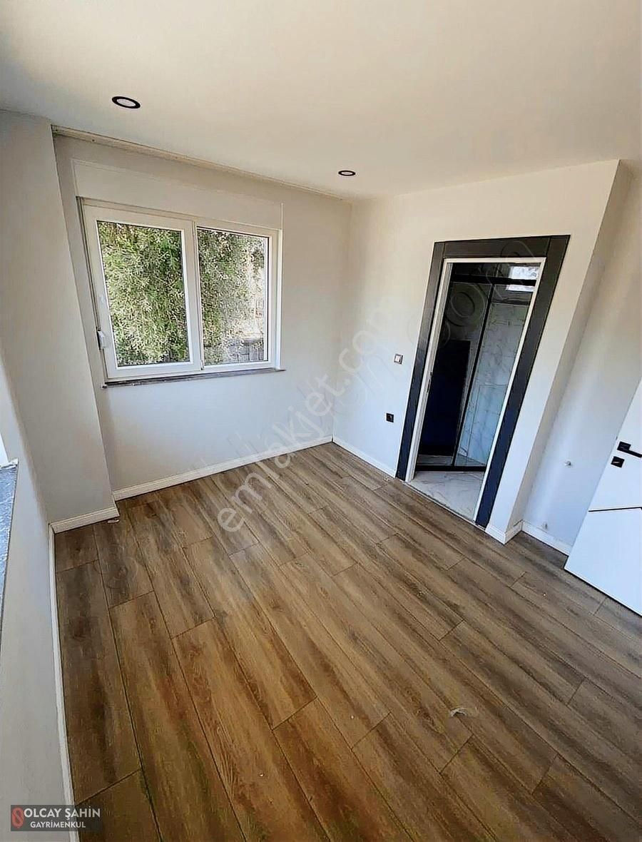 Demirel Mh. Tramvaya Adım Mesafe Ebeveyn Banyolu 1+1 Giriş - Görsel 2