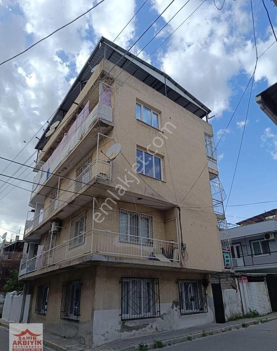 Bayraklı Çay Mah 2+1 100m2