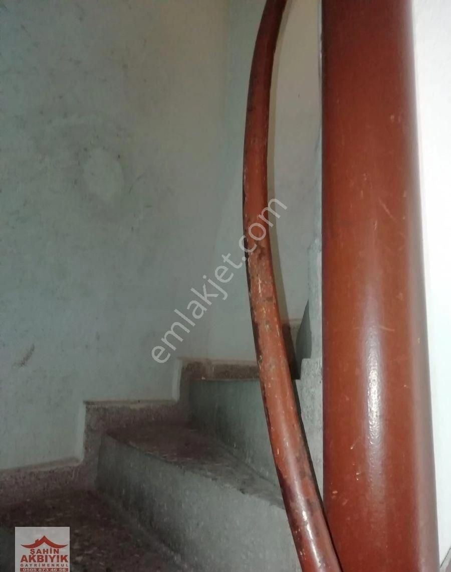 Bayraklı Çay Mah 4 Kat Komple Bina 98 M2 - Görsel 3