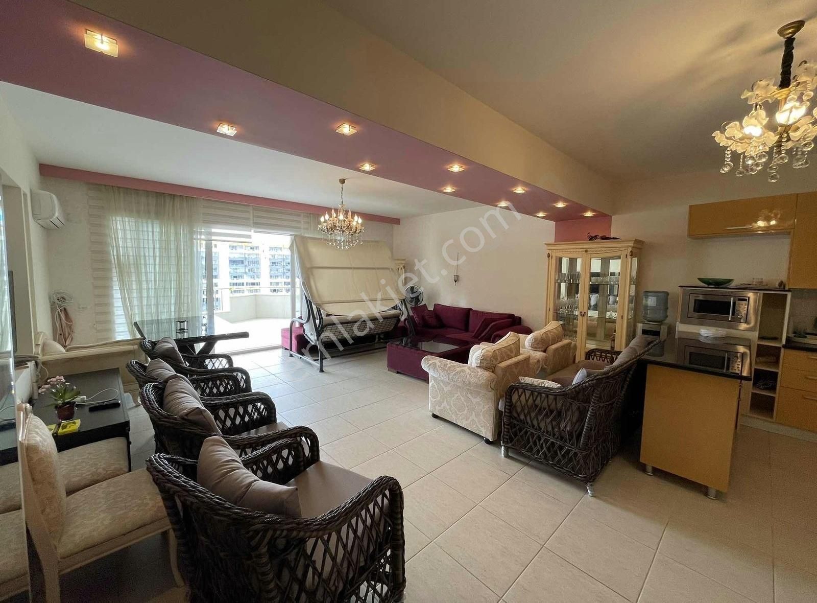 Queenaba Sitesi Denize En Yakın Blokta Eşyalı Satılık 3+1 Yazlık - Görsel 15