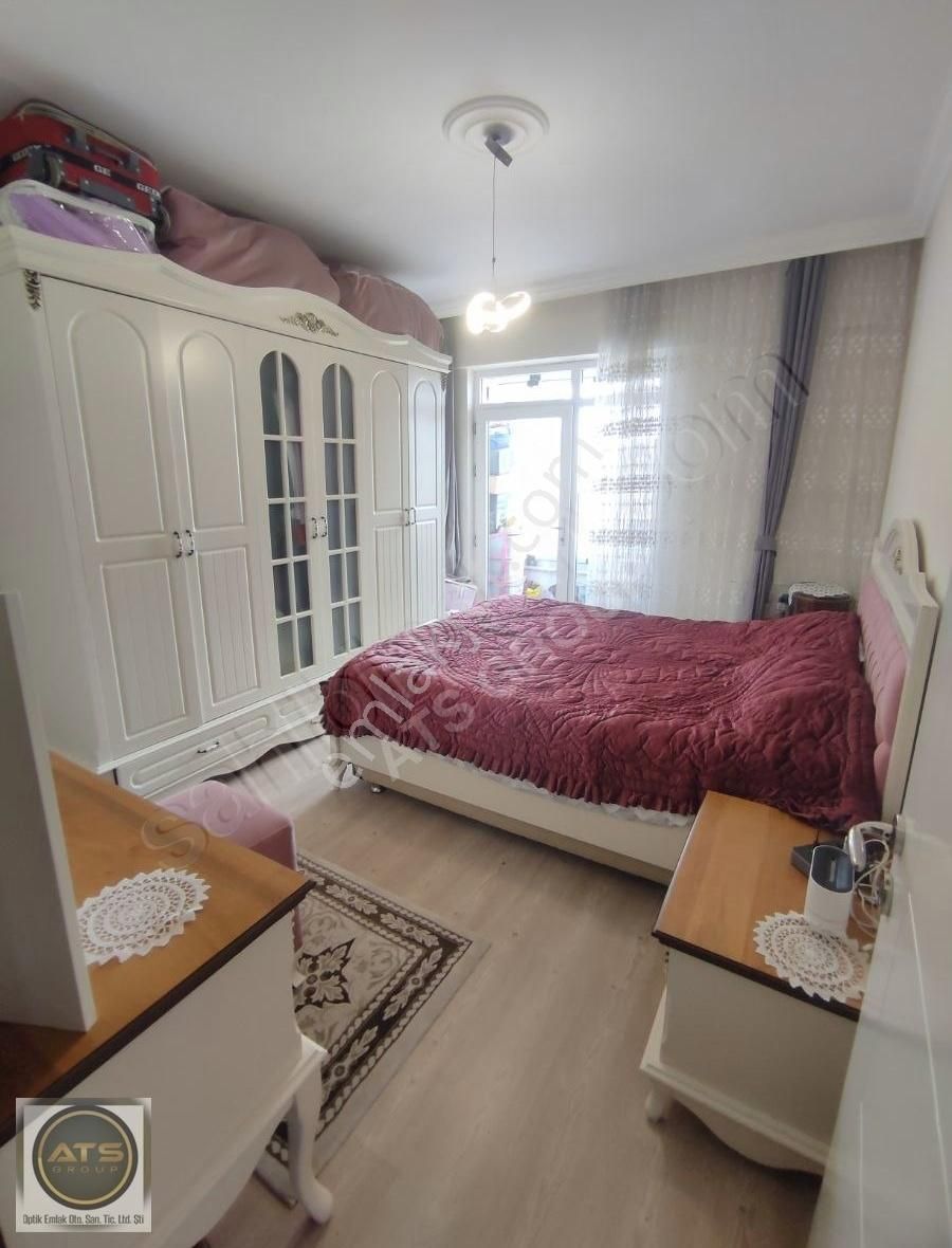 Ats'den 19 Mayıs Mahallesinde Site İçi 3+1 Satılık Daire