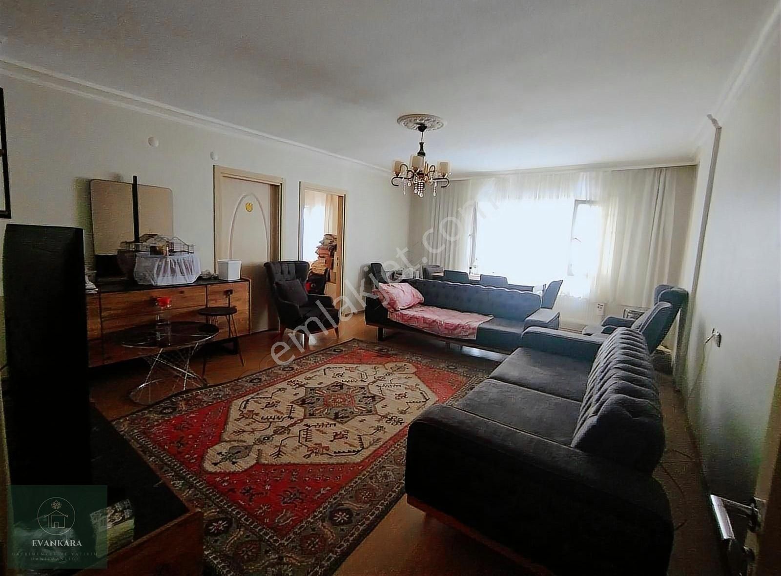 Ev Ankara Gayrimenkul Den İstasyon Mah 3+1 Daire