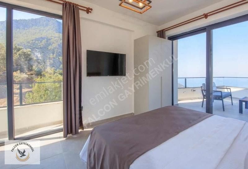 Faralya'da 4+1 Müstakil Havuzlu 500 M2 Arsa İçerisinde Villa - Görsel 23