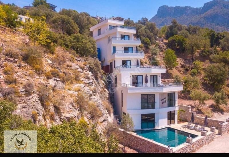 Faralya'da 4+1 Müstakil Havuzlu 500 M2 Arsa İçerisinde Villa - Görsel 24