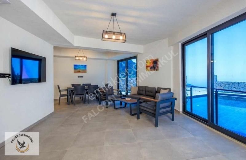 Faralya'da 4+1 Müstakil Havuzlu 500 M2 Arsa İçerisinde Villa - Görsel 21