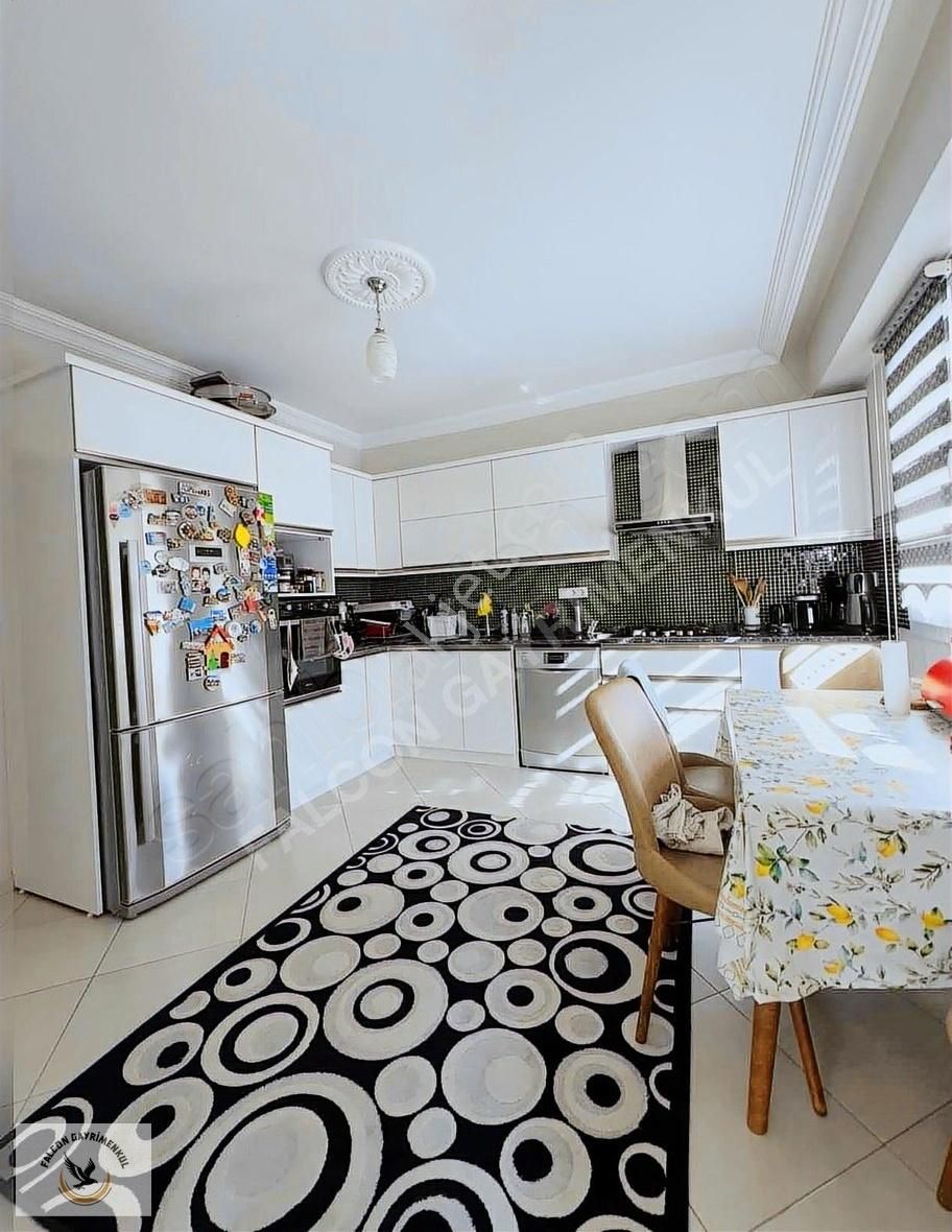 Taşyaka Merkezi Konumda 4+1 250 M2 Dubleks Daire Satılık - Görsel 4