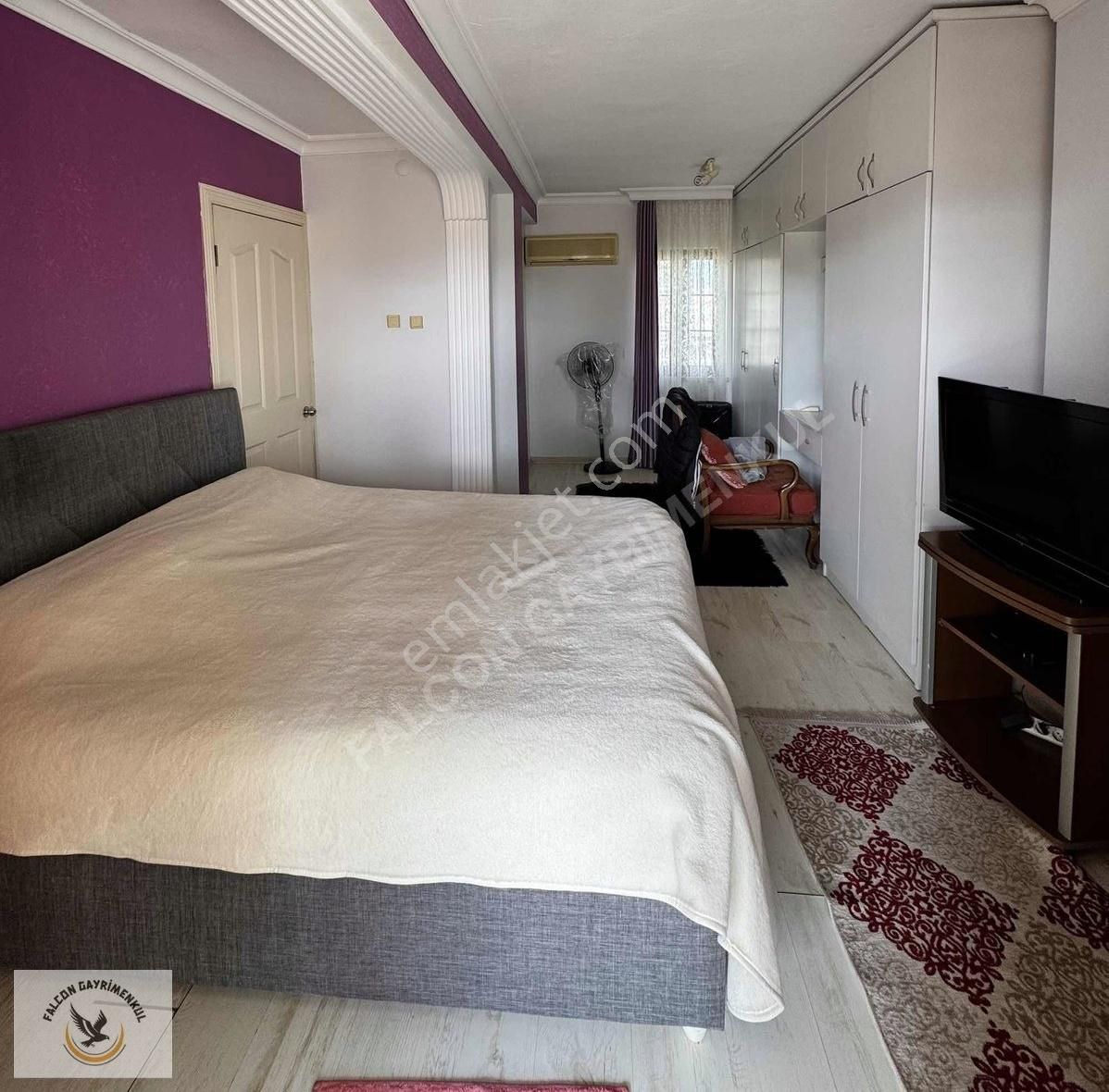 Akarca'da Site İçerisinde Denize 50m Satılık Villa - Görsel 12