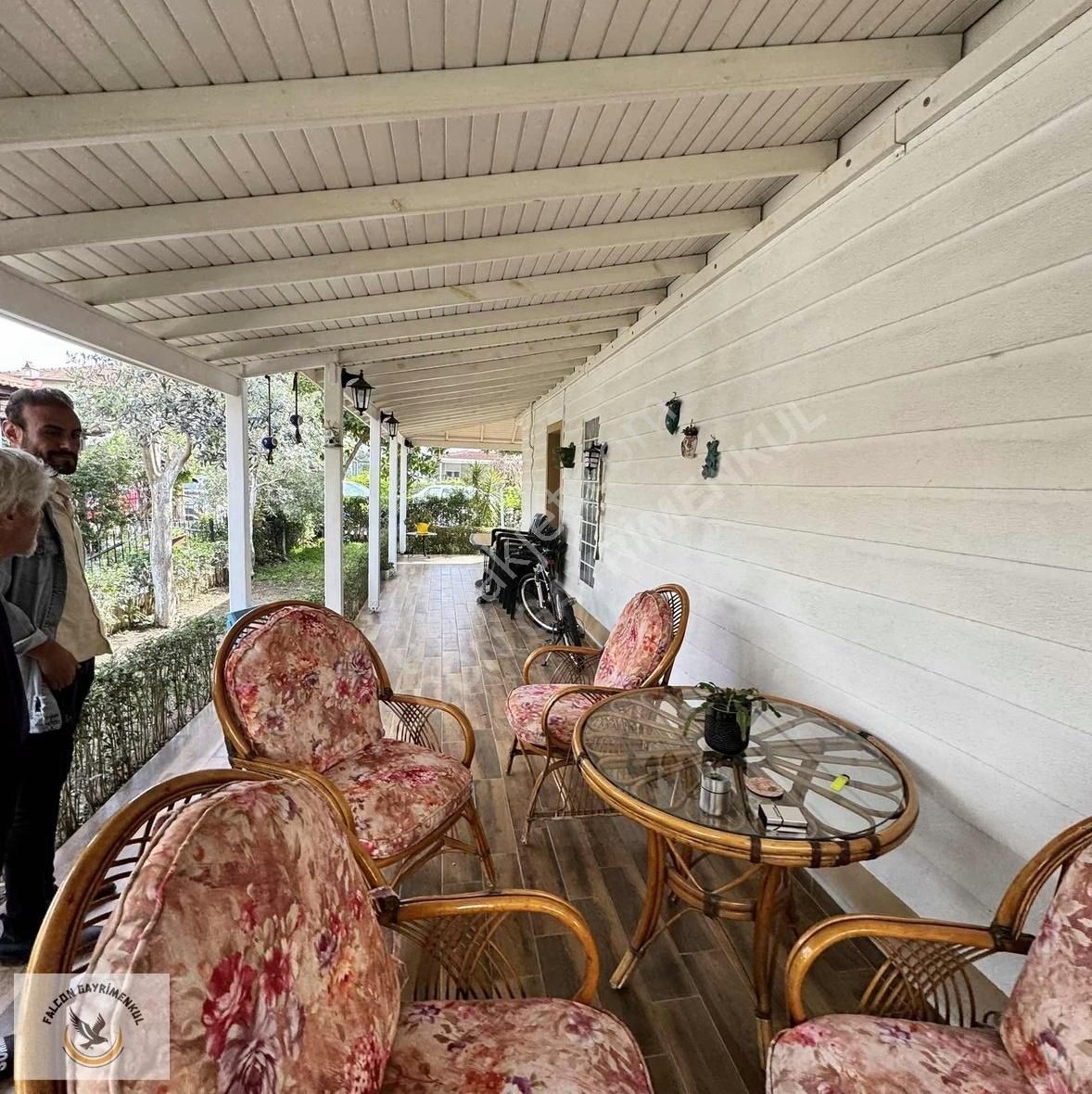 Akarca'da Site İçerisinde Denize 50m Satılık Villa - Görsel 33