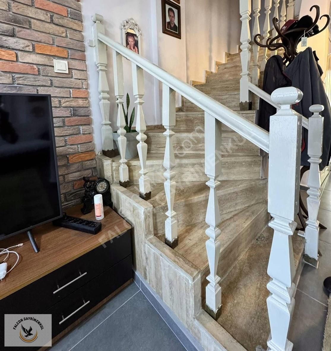 Akarca'da Site İçerisinde Denize 50m Satılık Villa - Görsel 5