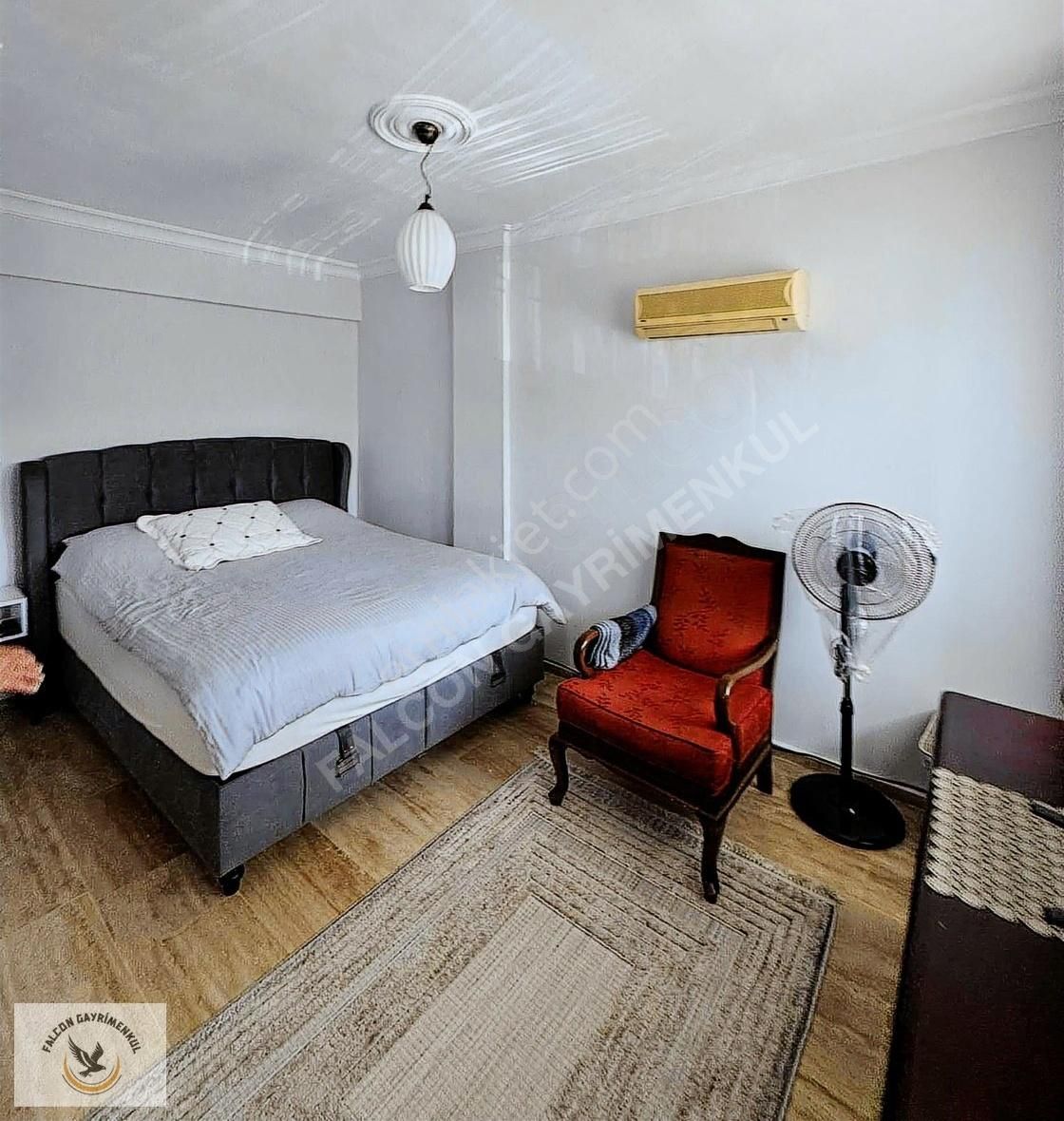 Akarca'da Site İçerisinde Denize 50m Satılık Villa - Görsel 19