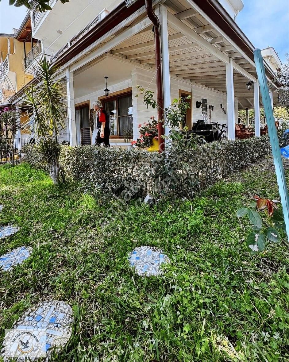 Akarca'da Site İçerisinde Denize 50m Satılık Villa - Görsel 4