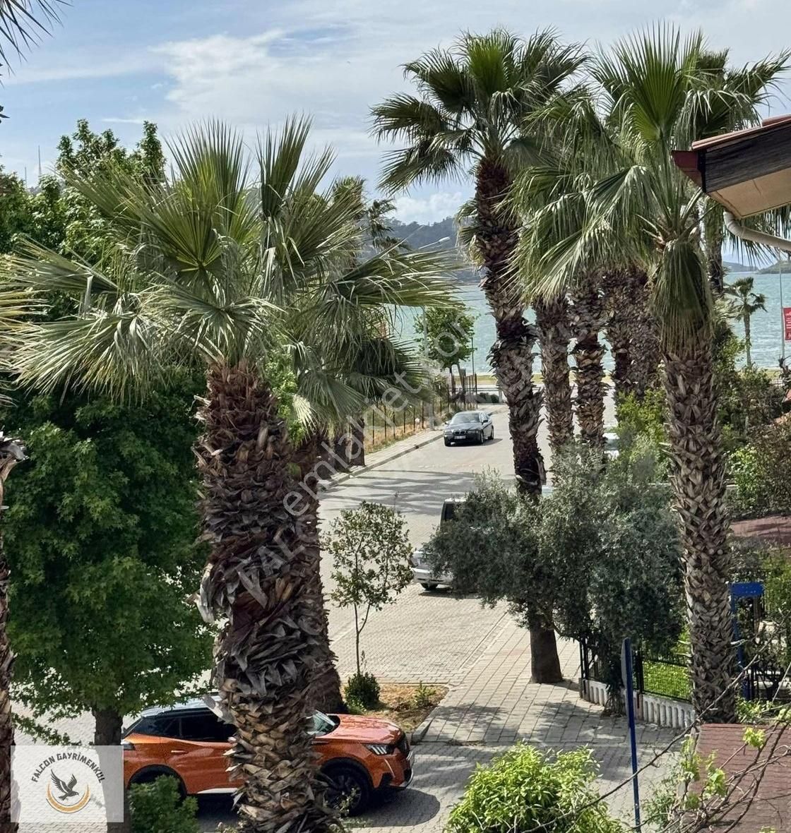 Akarca'da Site İçerisinde Denize 50m Satılık Villa - Görsel 30