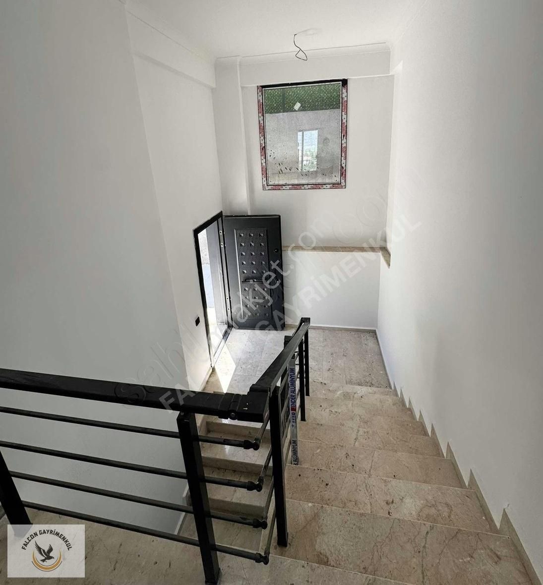 Yeşilüzümlü'de 6+1 Müstakil Havuzlu Sıfır Satılık Villa - Görsel 13