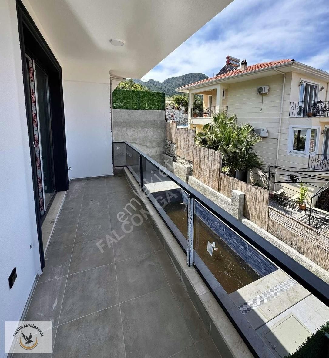 Yeşilüzümlü'de 6+1 Müstakil Havuzlu Sıfır Satılık Villa - Görsel 19