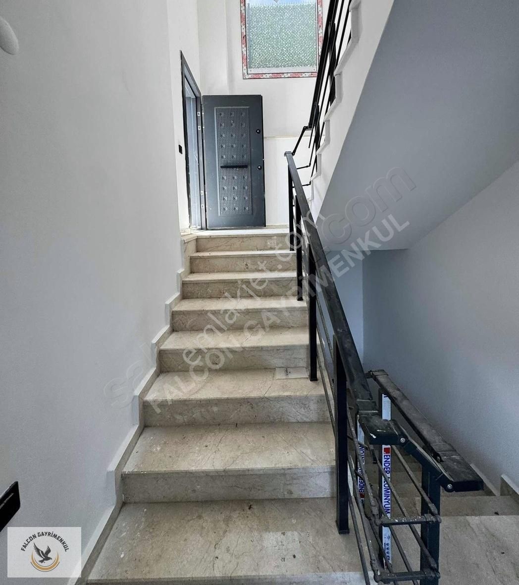 Yeşilüzümlü'de 6+1 Müstakil Havuzlu Sıfır Satılık Villa - Görsel 33