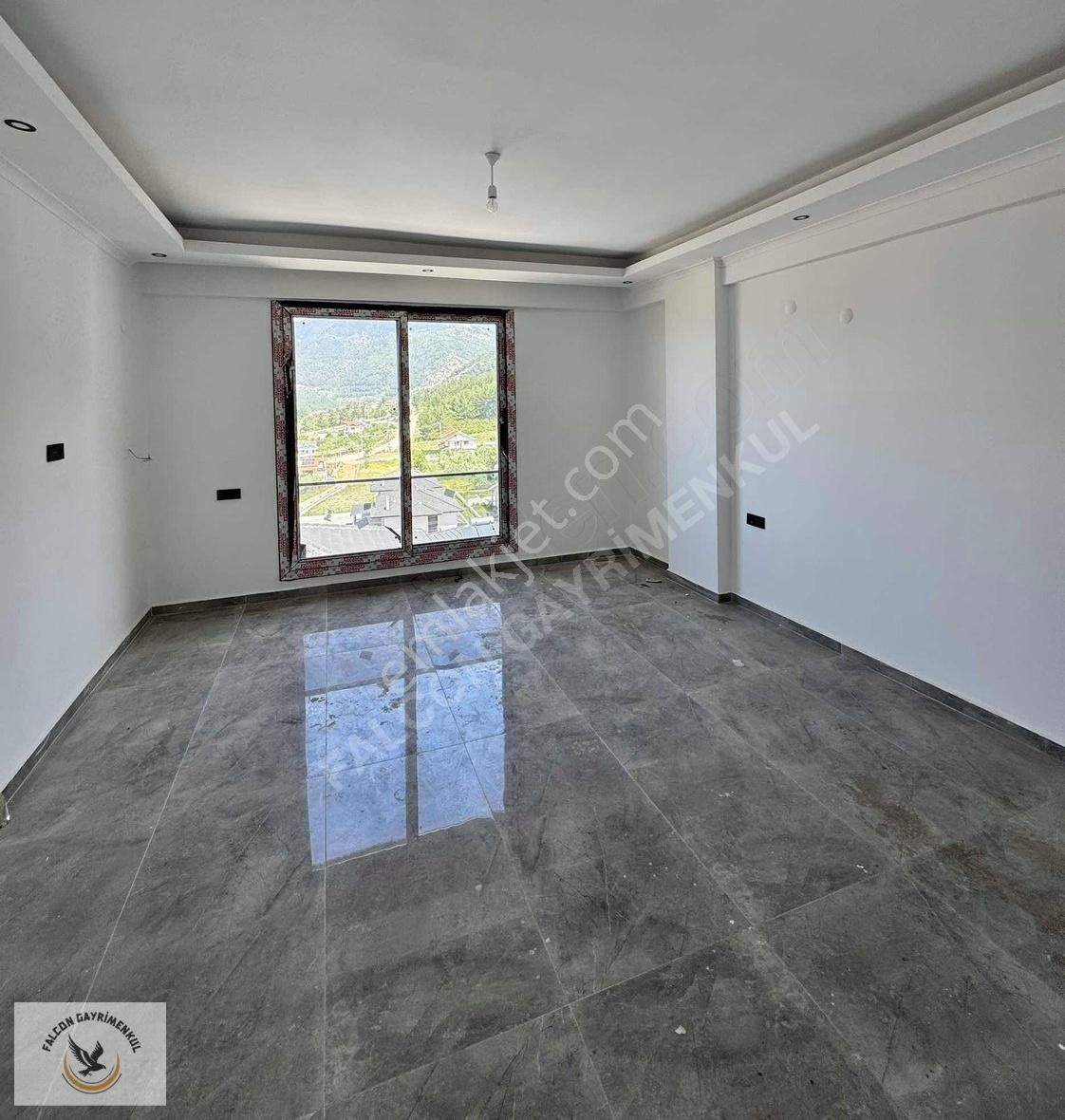 Yeşilüzümlü'de 6+1 Müstakil Havuzlu Sıfır Satılık Villa - Görsel 2