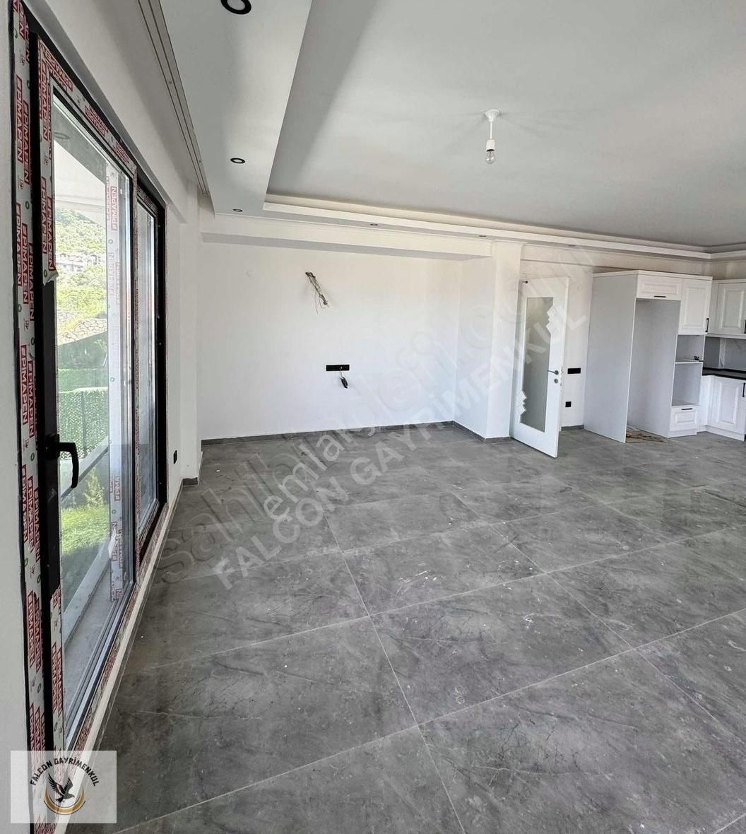 Yeşilüzümlü'de 6+1 Müstakil Havuzlu Sıfır Satılık Villa - Görsel 29