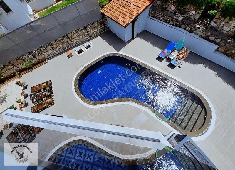 Ovacık'da 5+1 Müstakil Havuzlu 750 M2 Arsa Payı Satılık Villa - Görsel 21