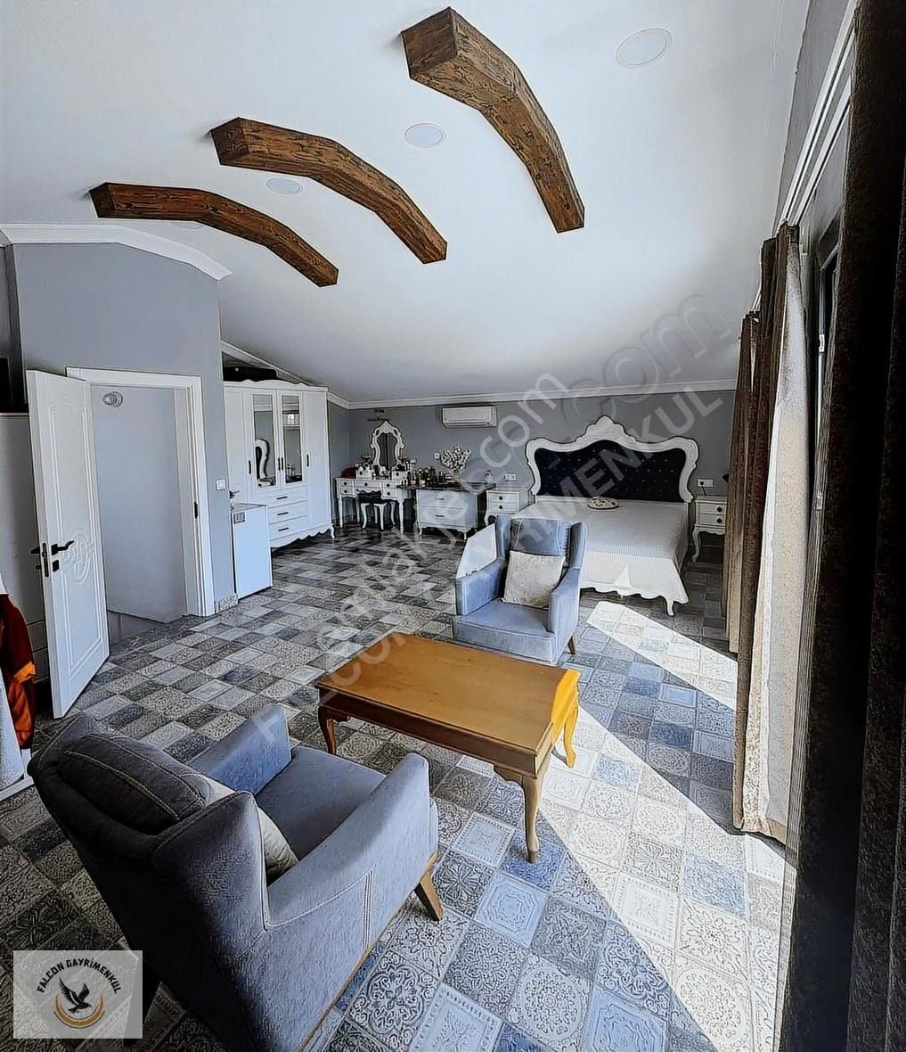 Ovacık'da 5+1 Müstakil Havuzlu 750 M2 Arsa Payı Satılık Villa - Görsel 7