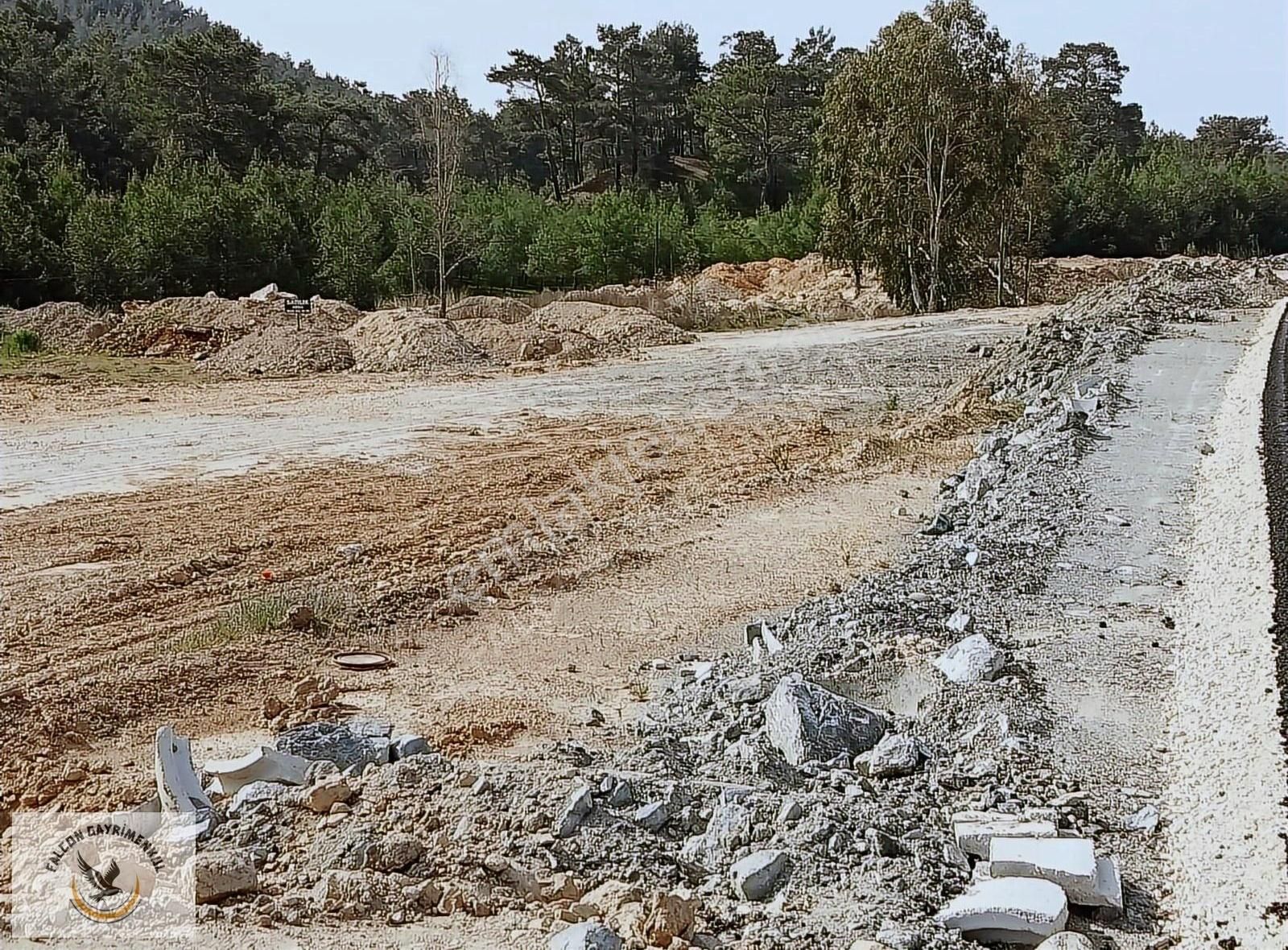 Falcon Dan Çaykenarı Mh.1292m³ Fırsat Arsa - Görsel 10