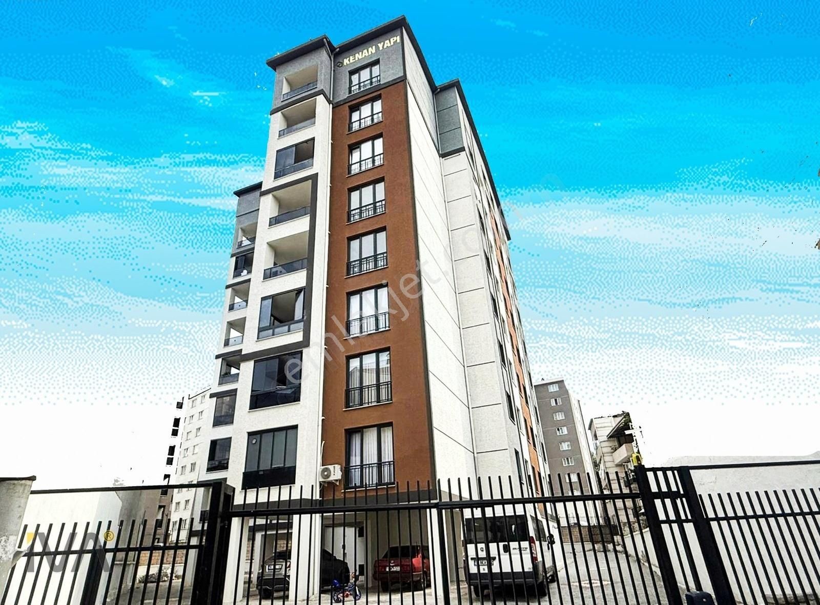 İva'dan Değirmenönün'de Satılık 6+1 Lüks Dubleks Daire