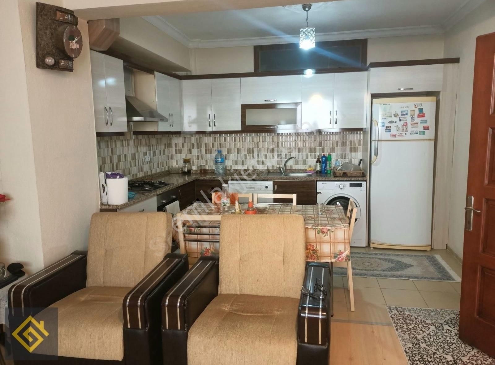 Turkmen Mahallesi Genis 2+1 Giris Kati Masraf Yok 3.490.000 Tl