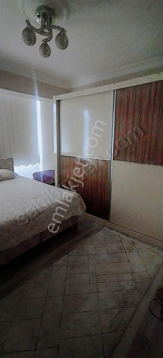 Reşat Bey Mahallesinde3+1 - Görsel 15