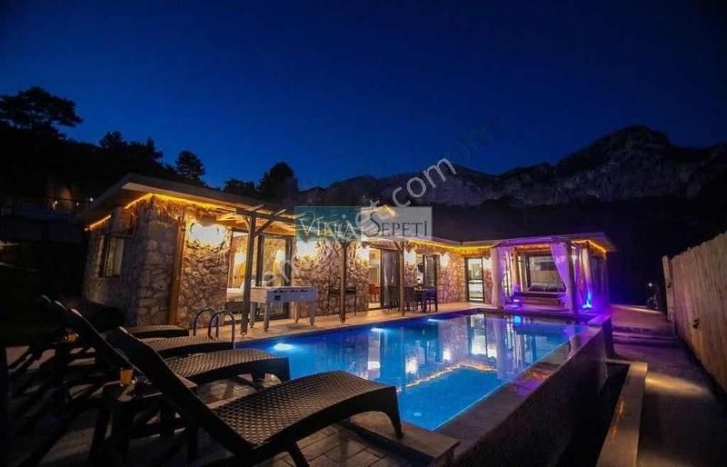 Fethiye De İki Adet Villa Ve Boş Arsası İle Birlikte Satılıktır - Görsel 6