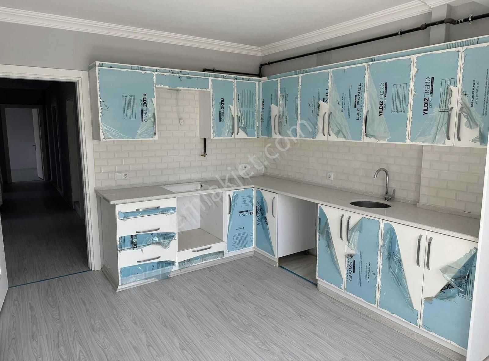 Dostlardan Gölet Yakını Satılık 3+1 Daire - Görsel 3