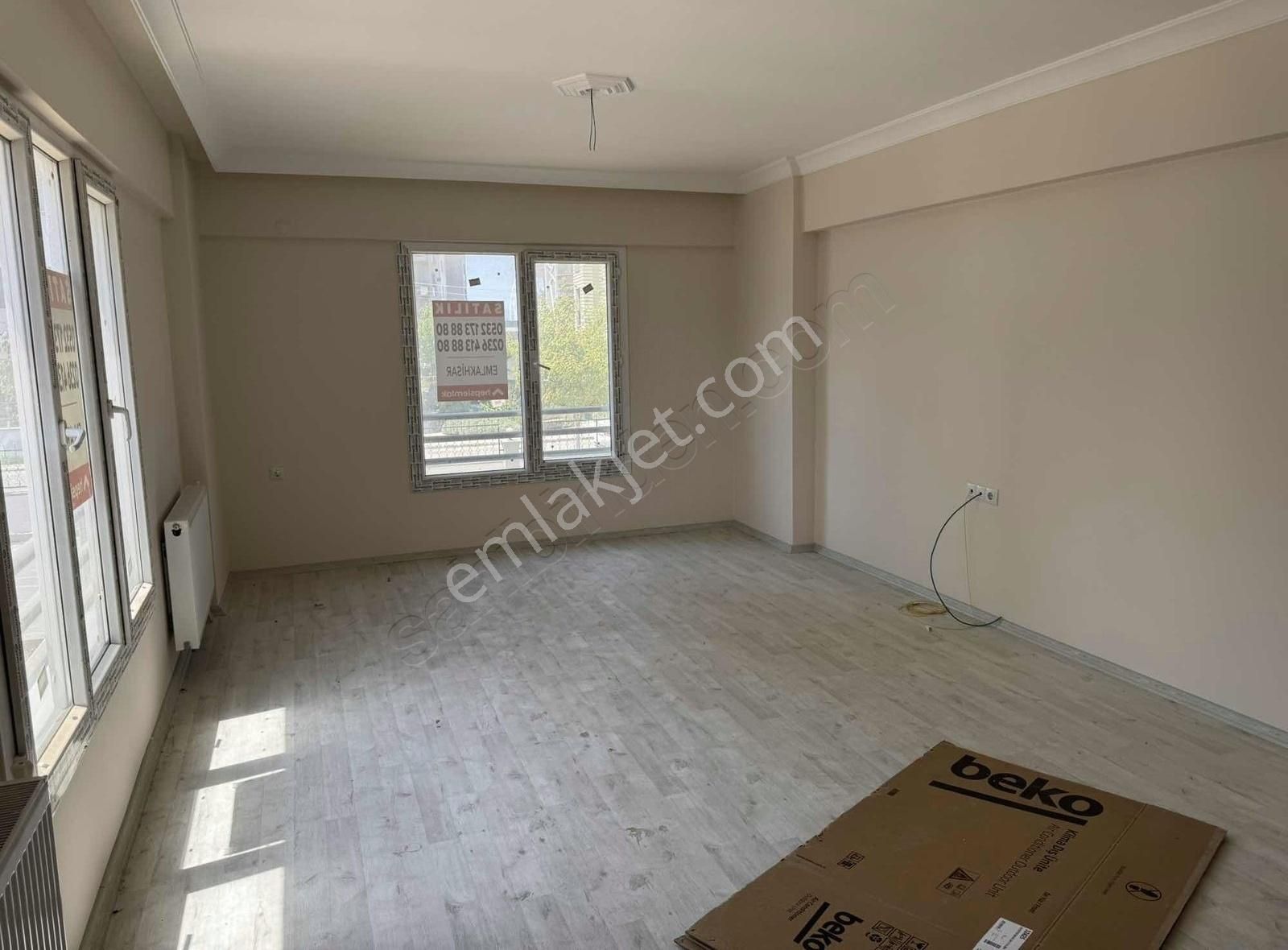 Dostlardan Göletde Havuzlu Sitede Satılık 3+1 - Görsel 17