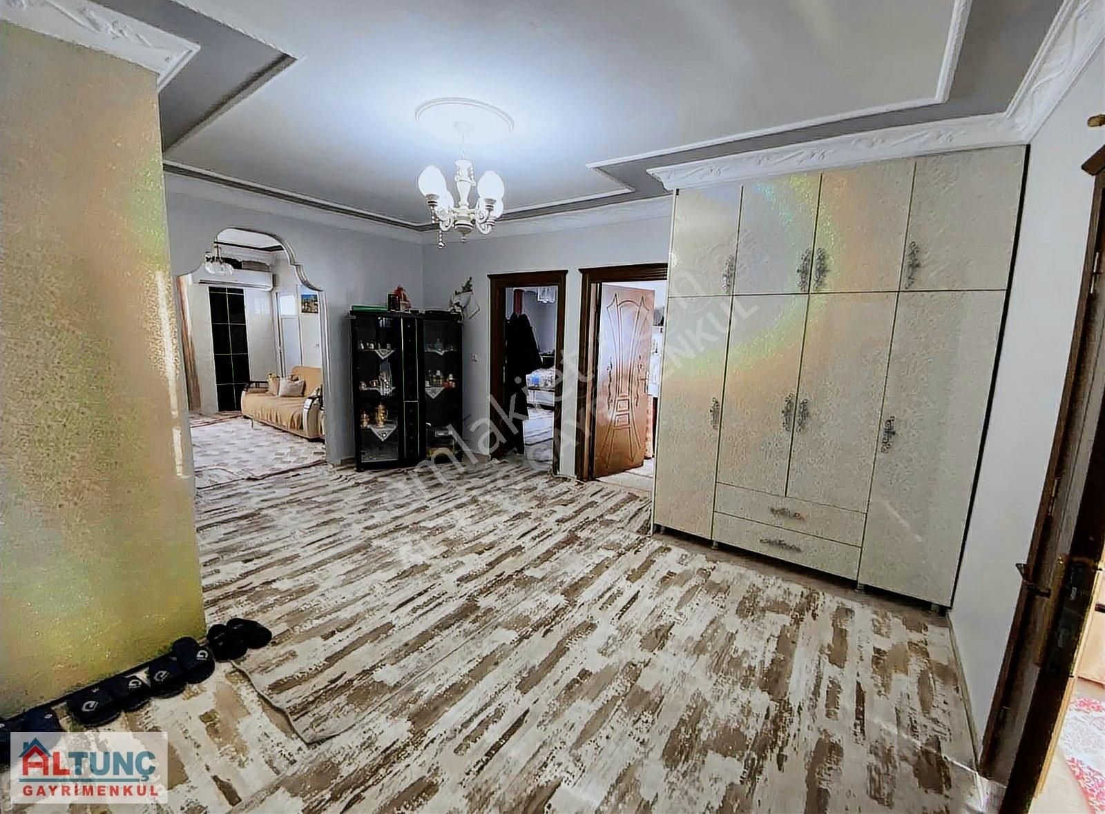 Altunç'dan Dağlıoğlunda 3 Katlı 3+1 Ev+işyeri - Görsel 13