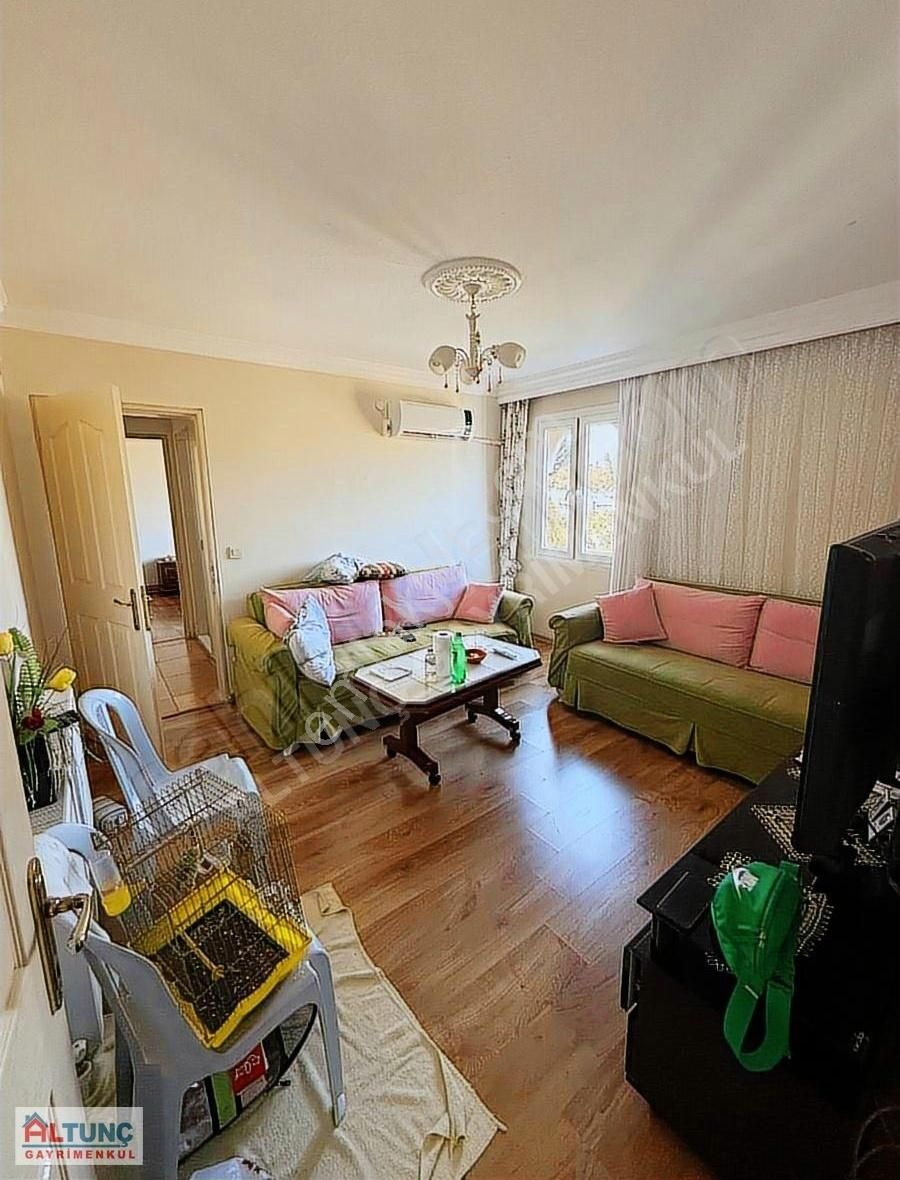 100.yılın En Merkezi Konumunda Masrafsız Az Katlı Satılık Daire - Görsel 4