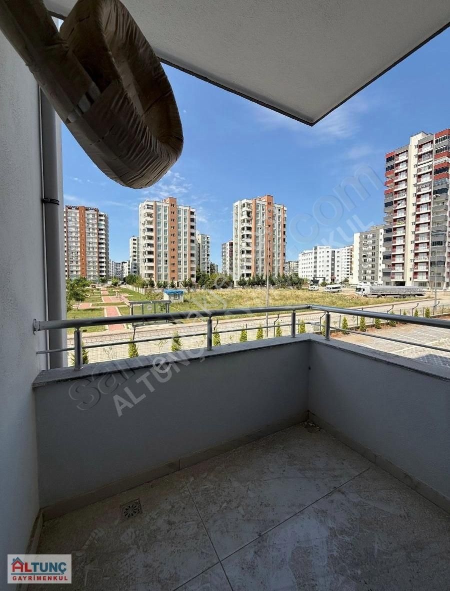 Aydınlar'da Az Katlı Sosyaldonatılı Site İçerisnde Satılık Daire - Görsel 10