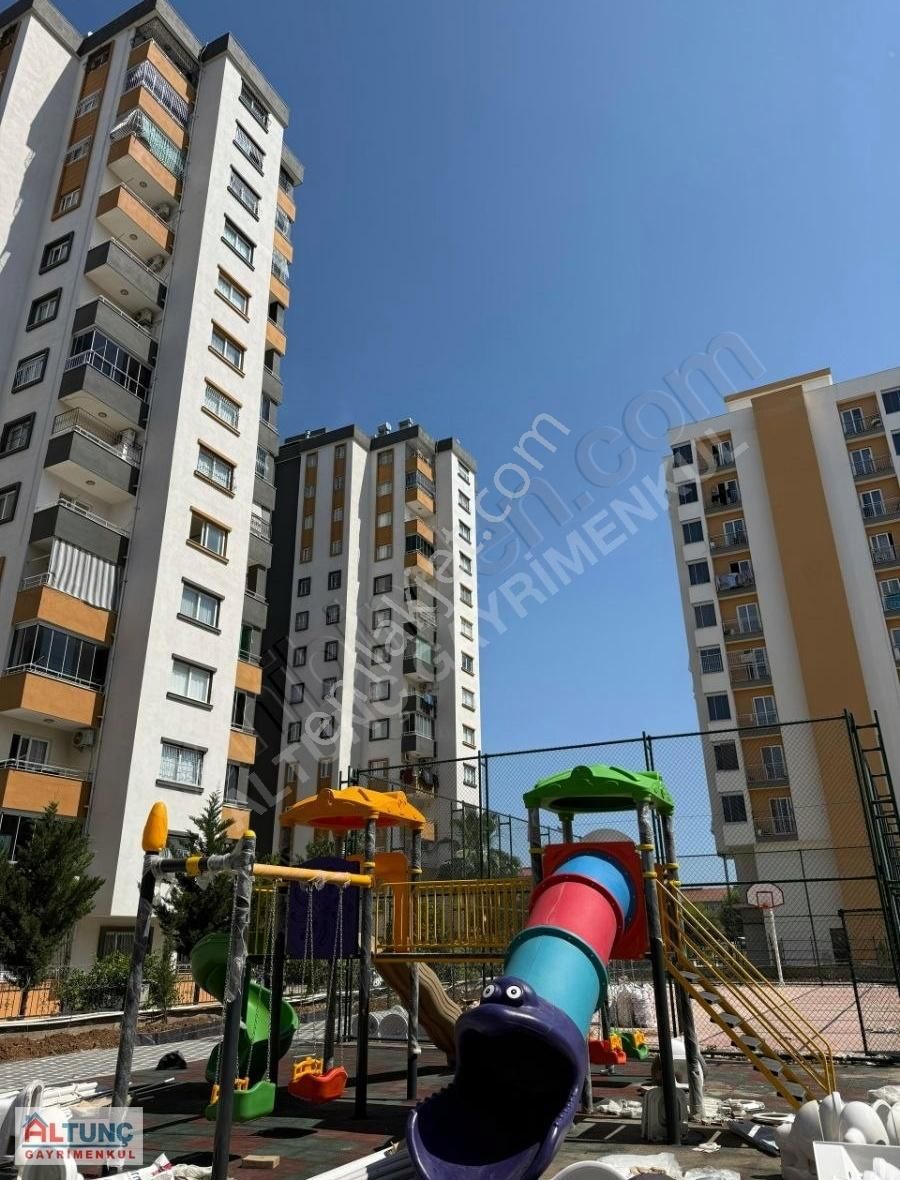 Aydınlar'da Az Katlı Sosyaldonatılı Site İçerisnde Satılık Daire - Görsel 3