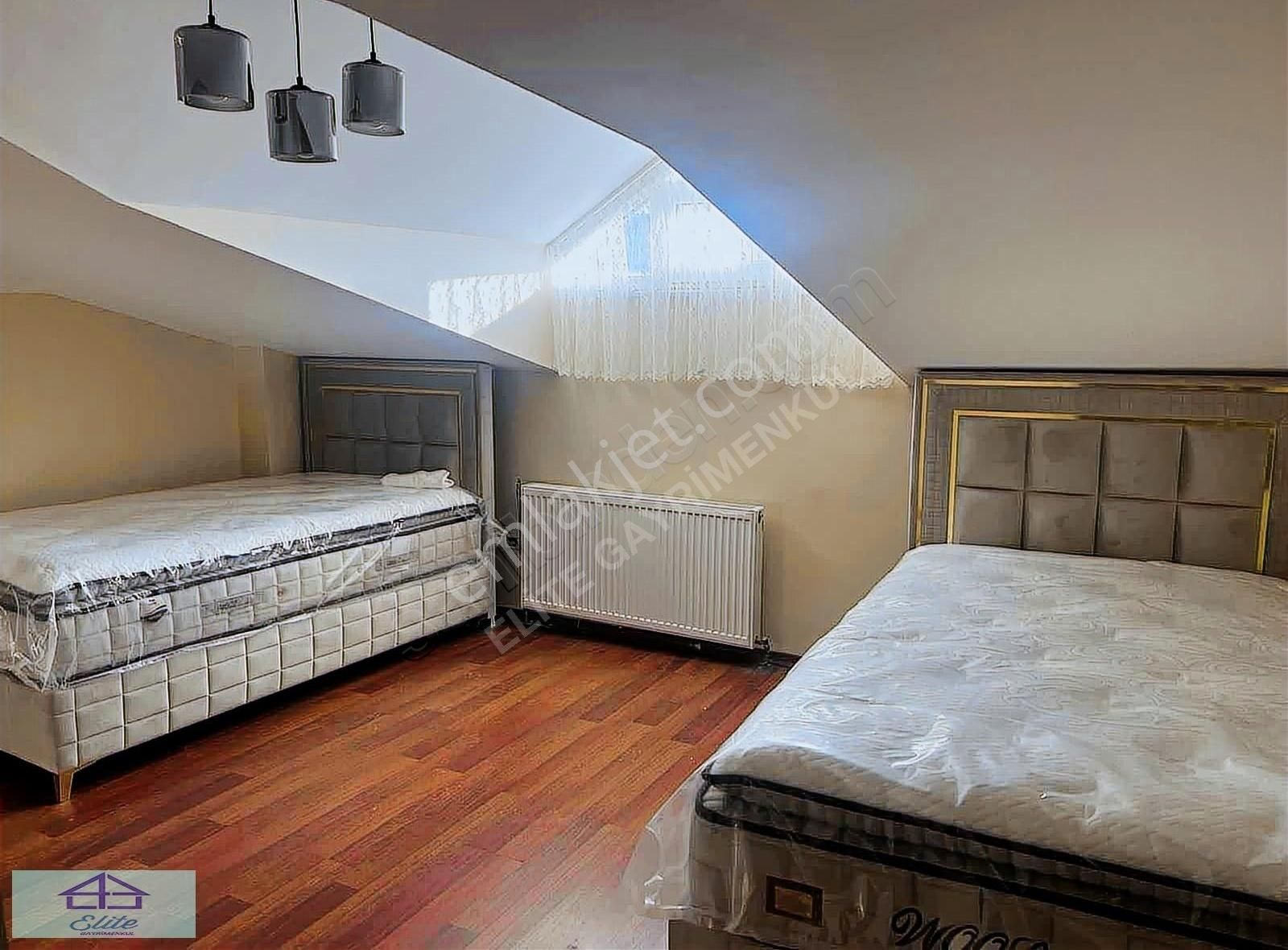 Elite'den Sitede Boğaz Manzaralı Çatı Dubleksi - Görsel 3