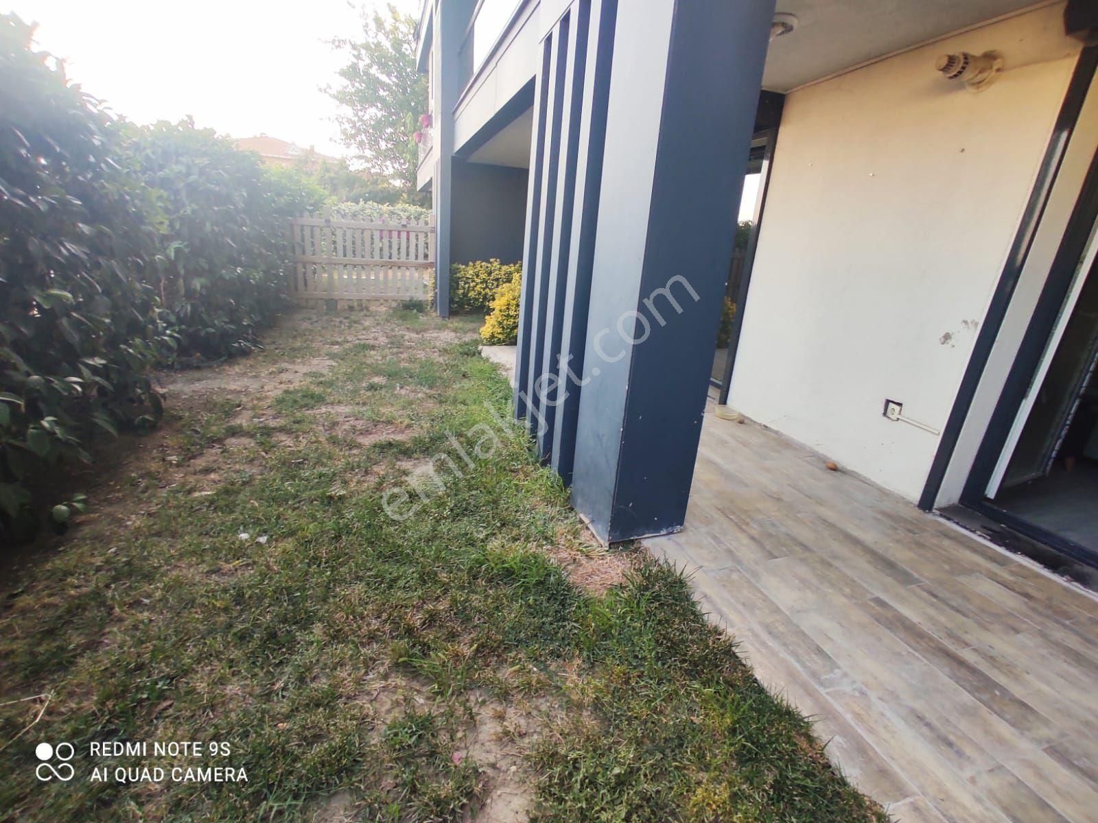 Beylikdüzü Kavakli Sahil Mah 2+1 Bahce Kendisene Ait Giris Kat - Görsel 15