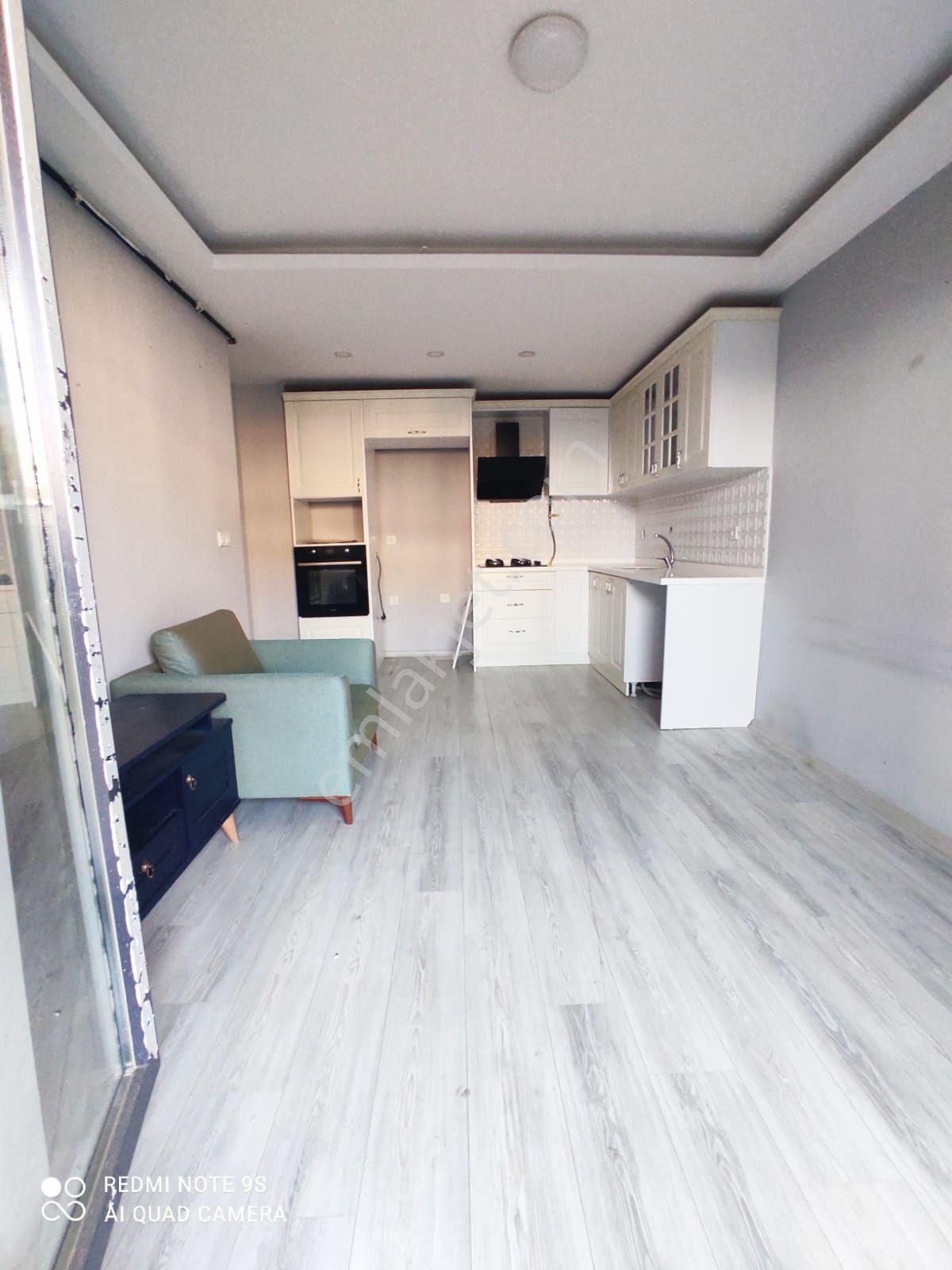 Beylikdüzü Kavakli Sahil Mah 2+1 Bahce Kendisene Ait Giris Kat - Görsel 13