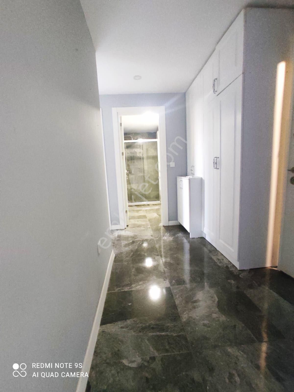 Beylikdüzü Kavakli Sahil Mah 2+1 Bahce Kendisene Ait Giris Kat - Görsel 8