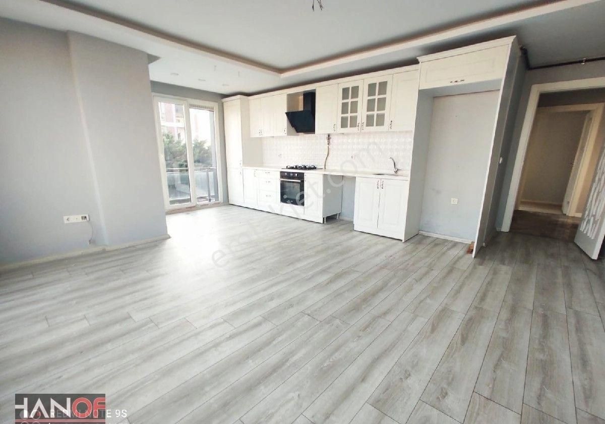 Beylikdüzü Kavaklı'da Sahil Mahallesi'nde Deniz Manzaralı Açık Mutfak 2+1 Balkonlu Kiralık Daire - Görsel 17