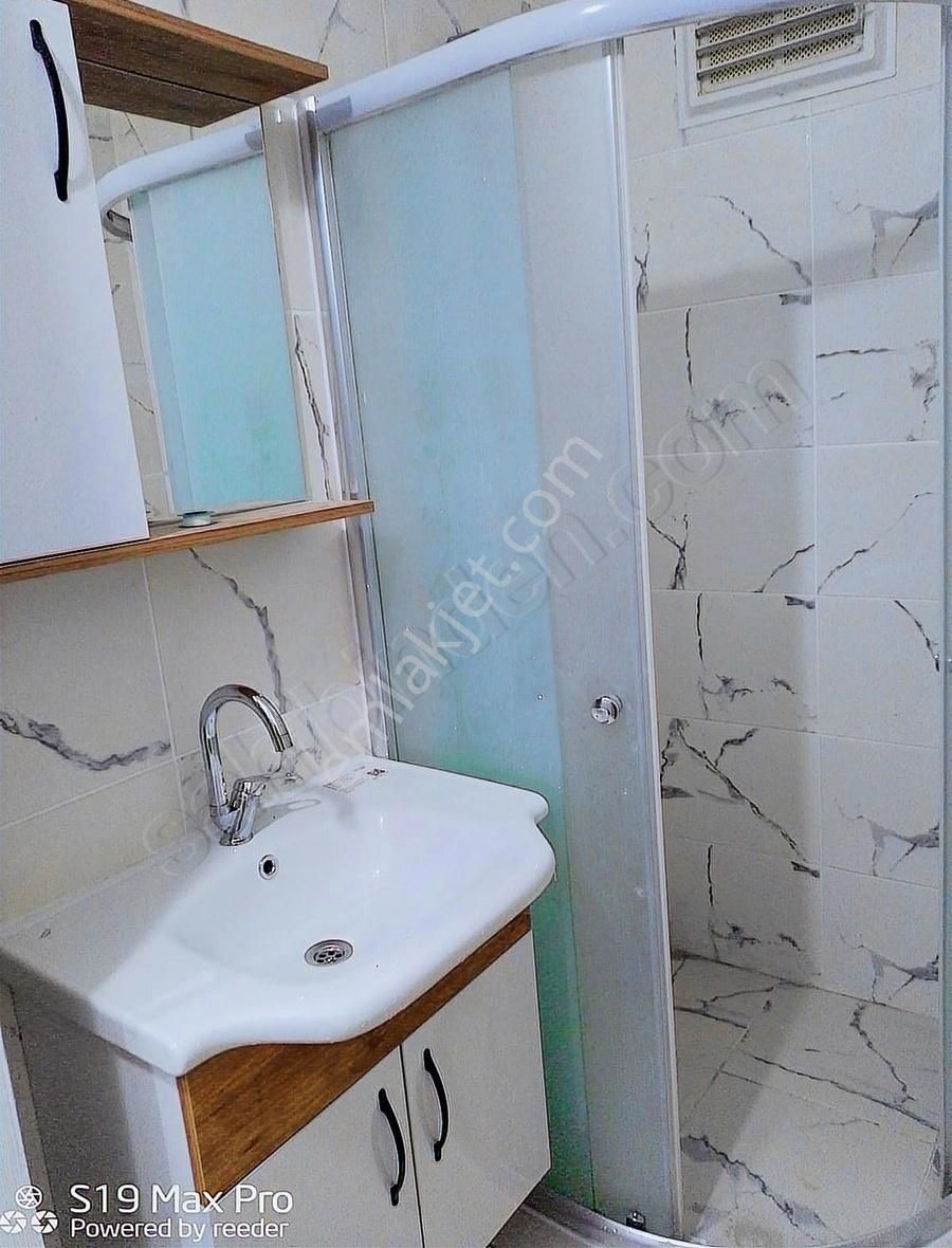 61 Nostalji Emlakta'tan Yenimahallede Kiralık Daire 2+1