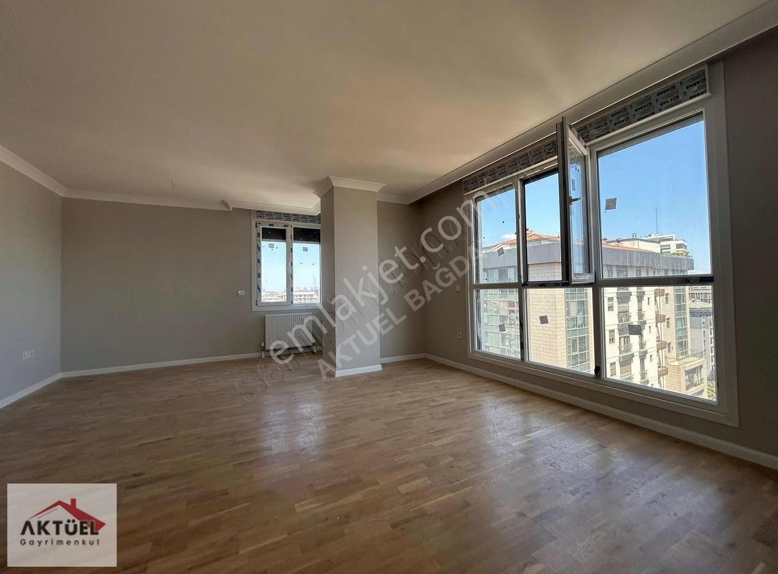 Çiftehavuzlar'da Bağdat'a Yakın Deniz Manzaralı 145 M2 Sıfır 3+1 - Görsel 21