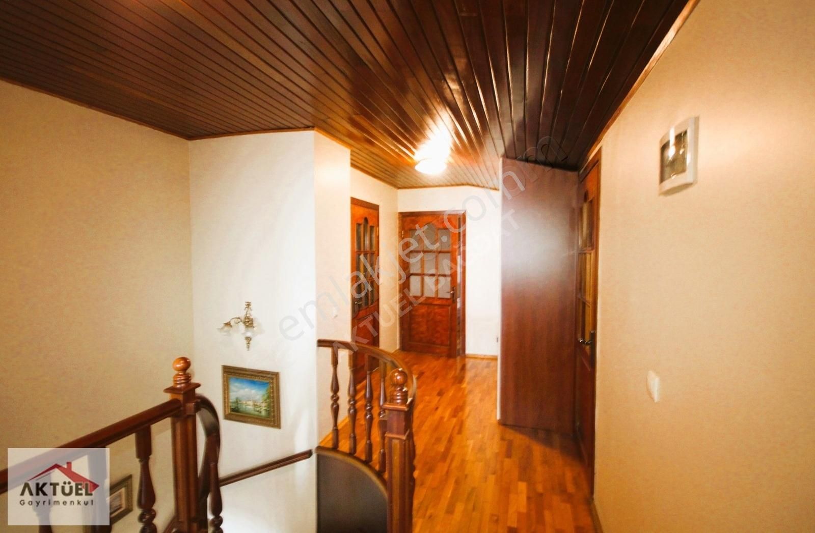 Suadiye Sahilde Lebiderya Deniz Manzaralı 350 M2 Dubleks - Görsel 19