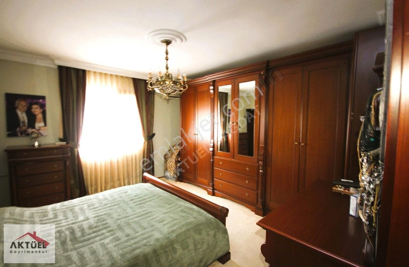 Suadiye Sahilde Lebiderya Deniz Manzaralı 350 M2 Dubleks - Görsel 24