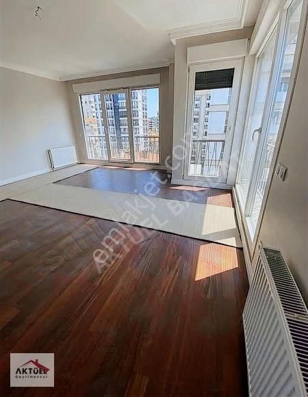 Çiftehavuzlar'da Bağdat Caddesi 2 Adım Sıfır Bina 135 M2 Lüx 3+1 - Görsel 10